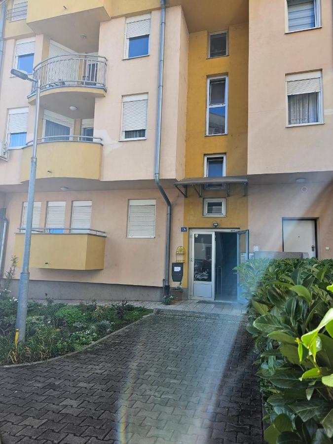 Apartman Lollita Banja Luka Bagian luar foto